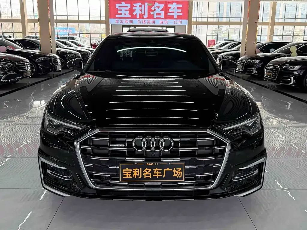 Audi A6L — фото 1