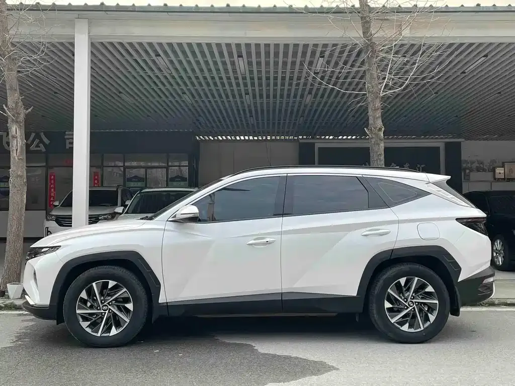 Hyundai Tucson — фото 4