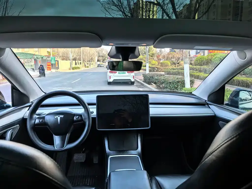 Tesla Model Y 2024 из CN, фото 7