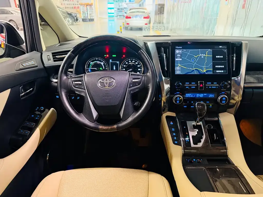 Toyota Vellfire 2021 из CN, фото 7