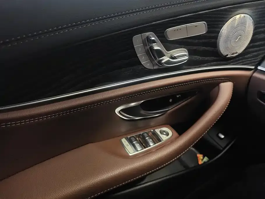 Mercedes-Benz E-Class 2022 из CN, фото 4