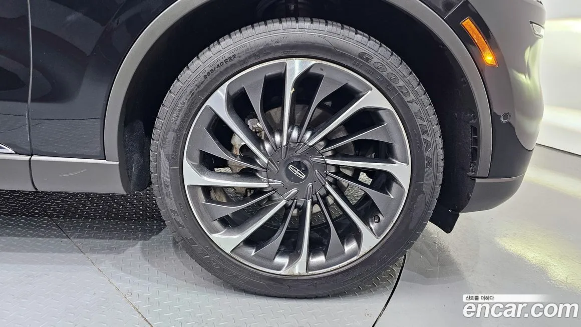 Lincoln Aviator 2022 из KR, фото 3
