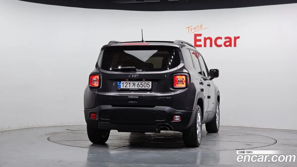 Jeep Renegade 2021 из KR, фото 4