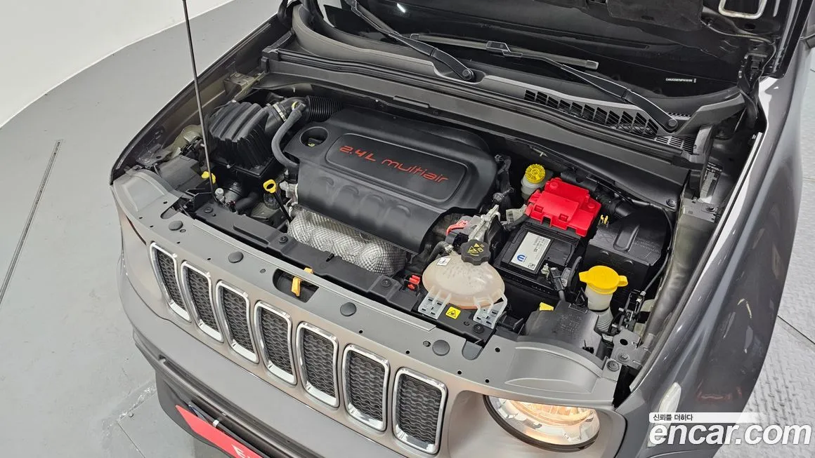 Jeep Renegade 2021 из KR, фото 10