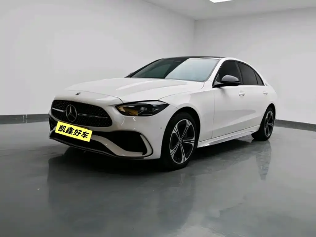 Mercedes-Benz C-Class — фото 1
