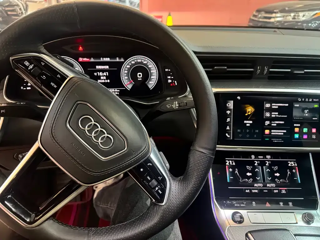 Audi A6L — фото 7
