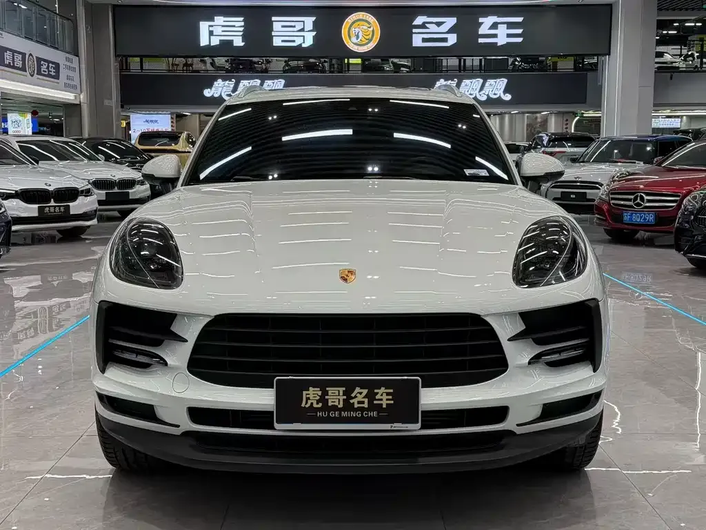 Porsche Macan — фото 5