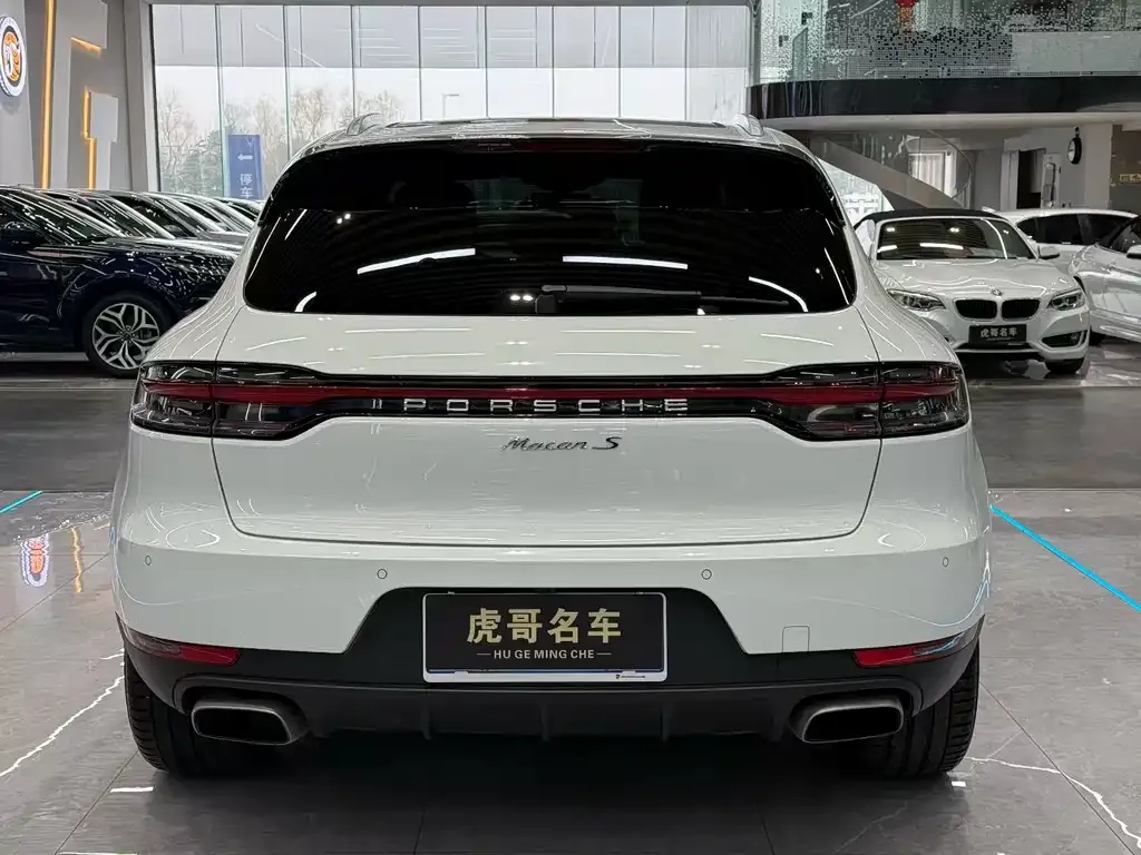 Porsche Macan — фото 8