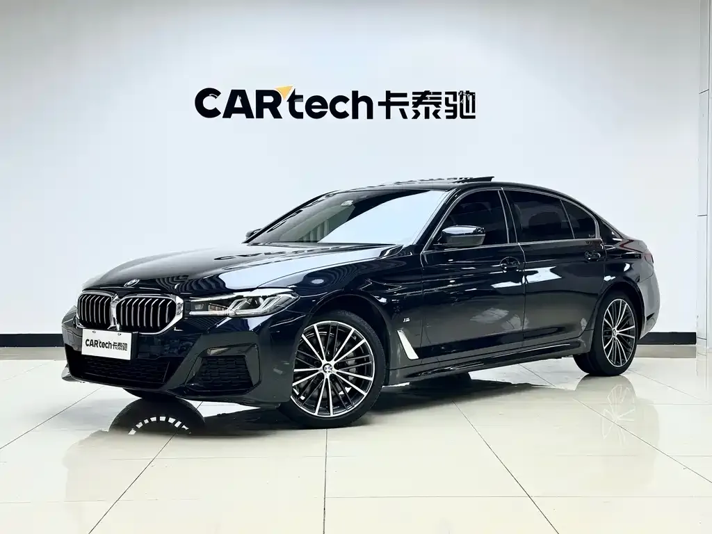 BMW 5 Series — фото 10