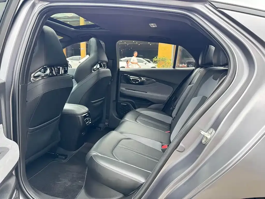 GAC Motor Shadow Leopard — фото 2