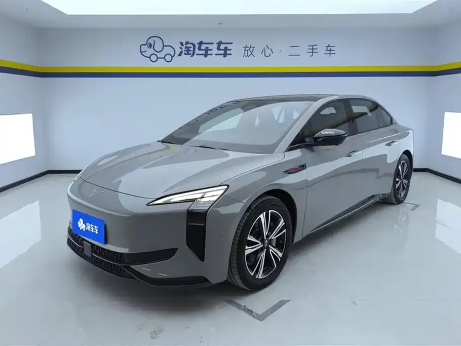 Hongqi EH7 2024 из CN, фото 1