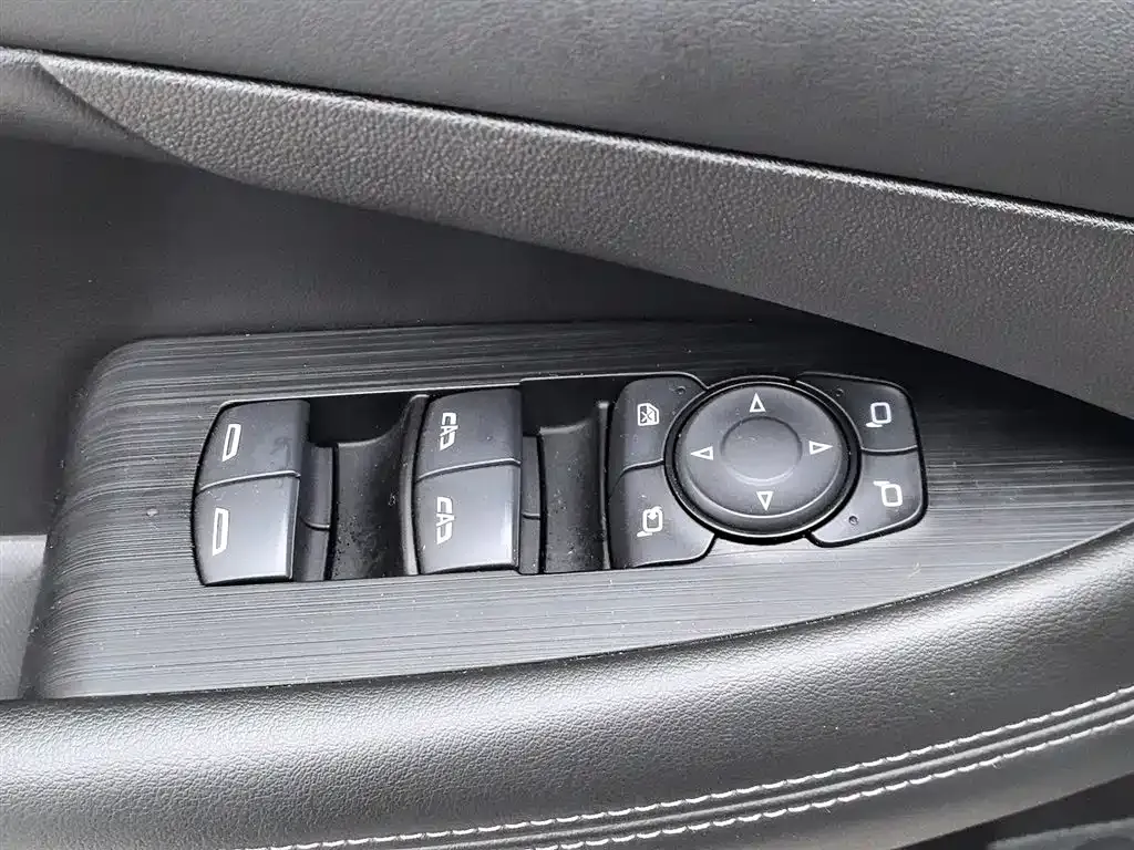 Buick LaCrosse 2021 из CN, фото 8