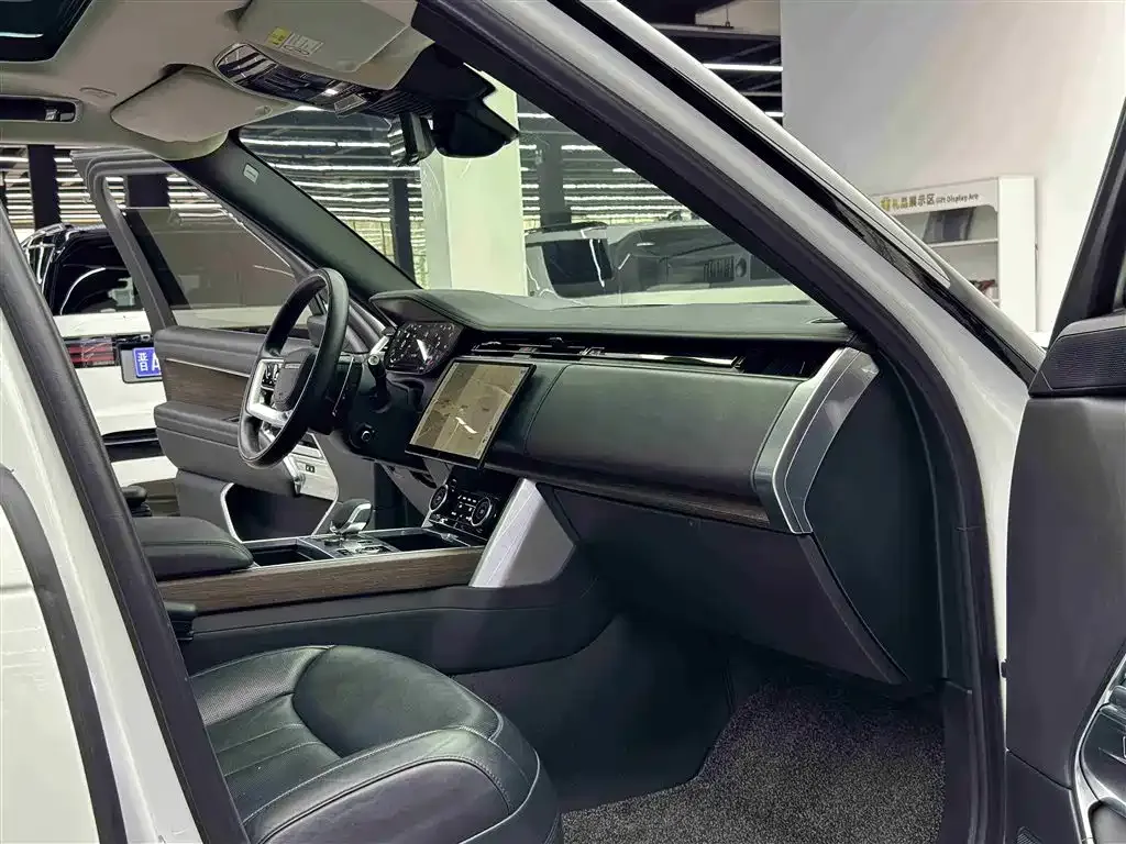 Land Rover Range Rover 2023 из CN, фото 10