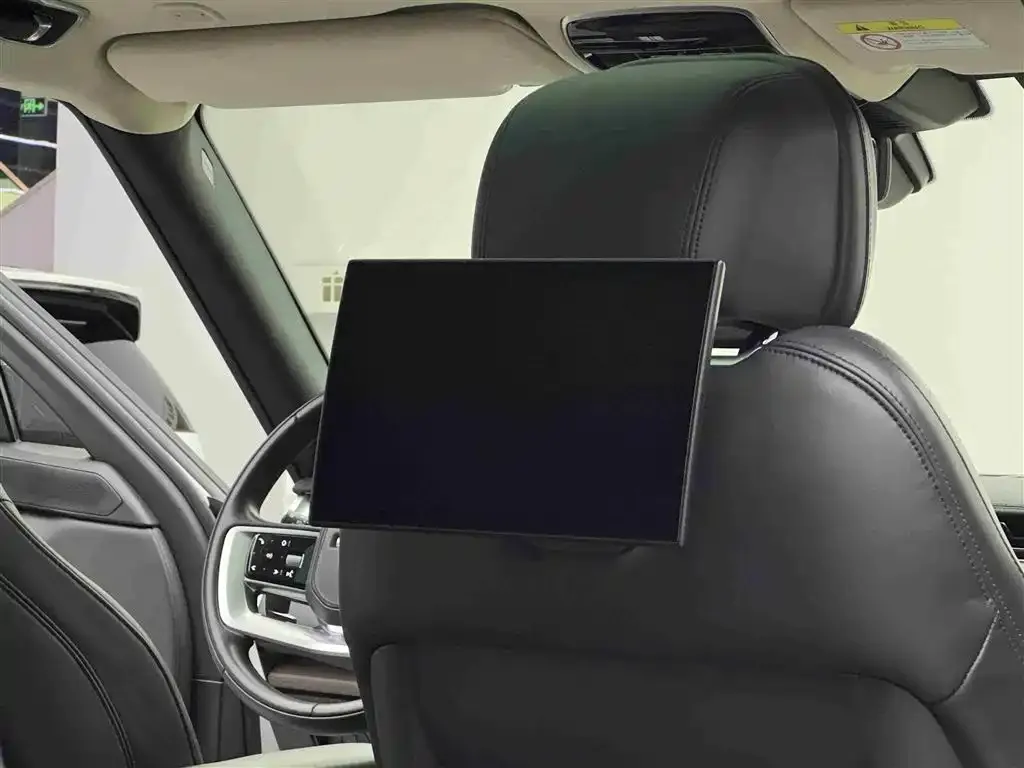 Land Rover Range Rover 2023 из CN, фото 2