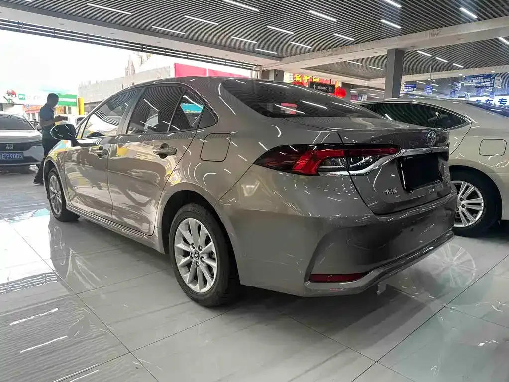 Toyota Corolla 2022 из CN, фото 10