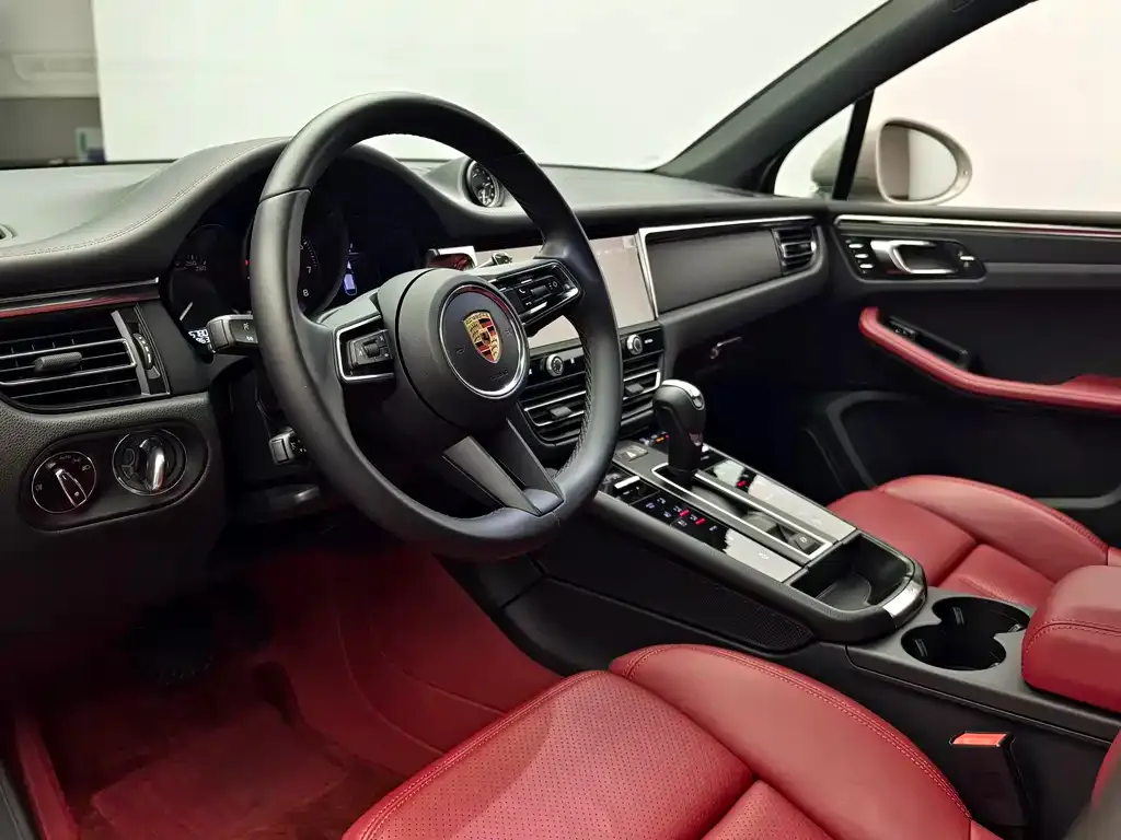 Porsche Macan — фото 4