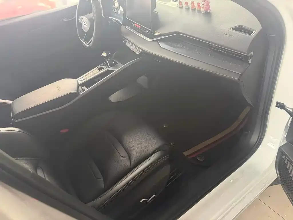 Geely Xingrui 2024 из CN, фото 2