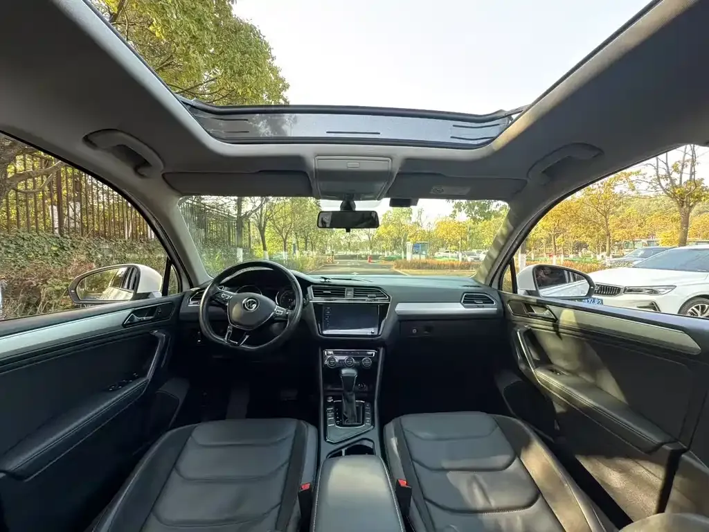 Volkswagen Tiguan L 2021 из CN, фото 7