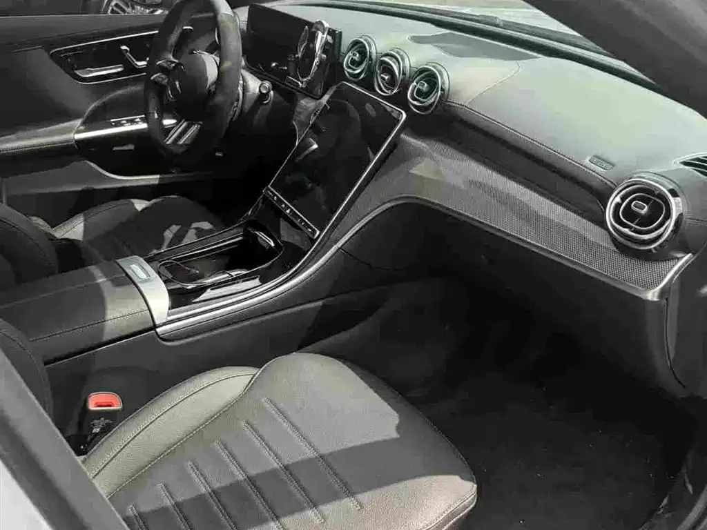 Mercedes-Benz C-Class 2025 из CN, фото 8