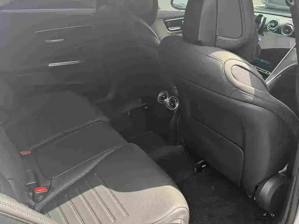 Mercedes-Benz C-Class 2025 из CN, фото 2