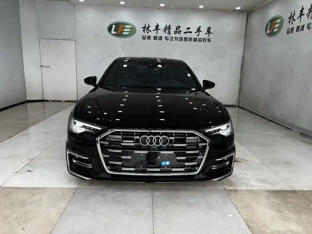 Audi A6L 2025 из CN, фото 2