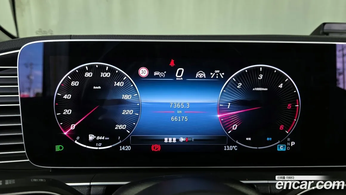 Mercedes-Benz GLE-Class 2024 из KR, фото 2