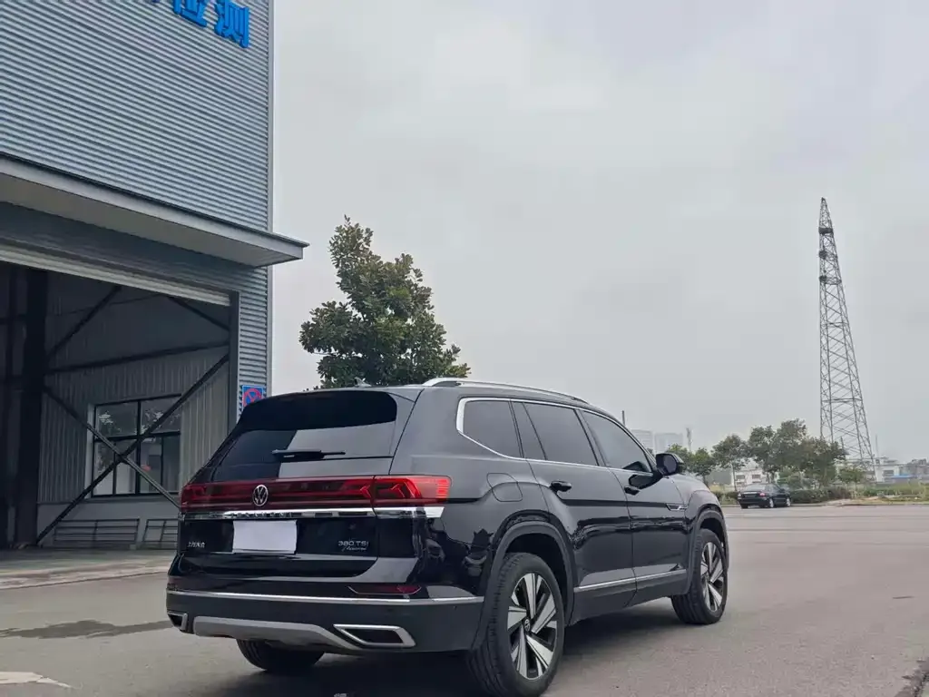 Volkswagen Teramont X 2023 из CN, фото 5