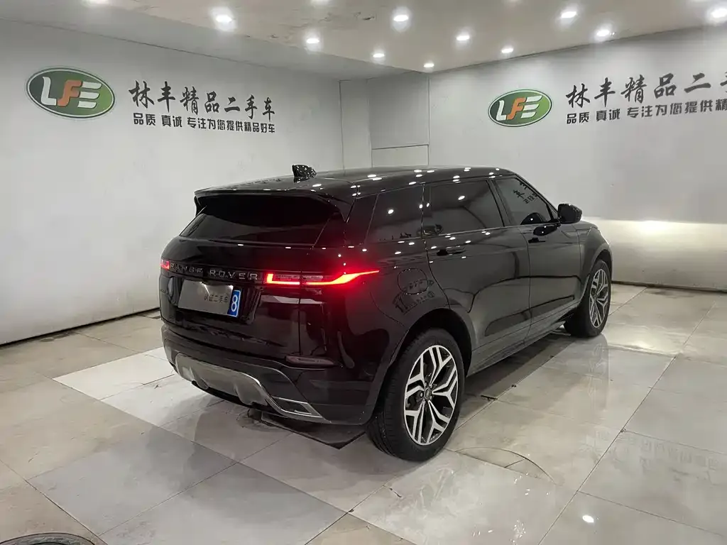 Land Rover Evoque — фото 7