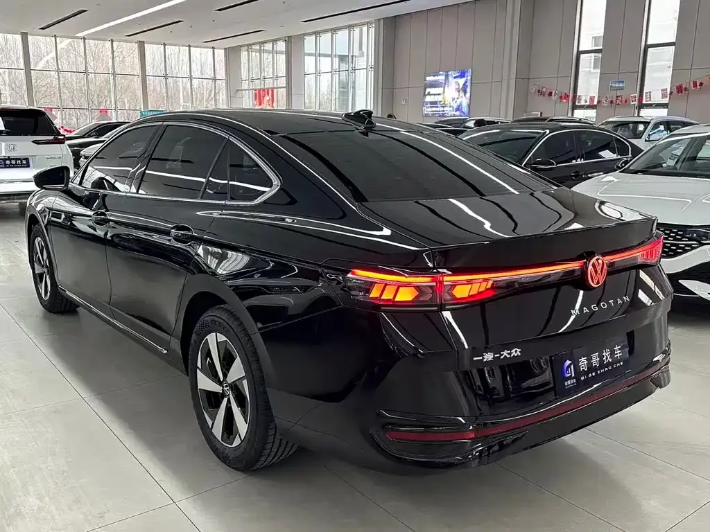 Volkswagen Magotan 2025 из CN, фото 7