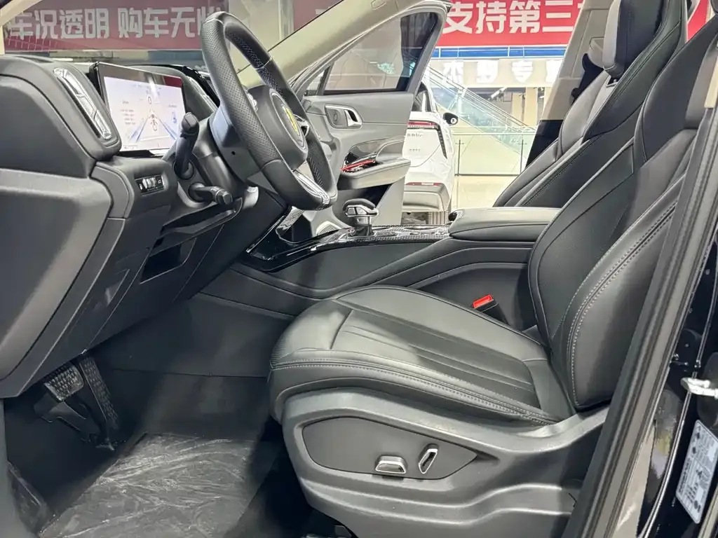 Hongqi HS3 PHEV 2025 из CN, фото 3