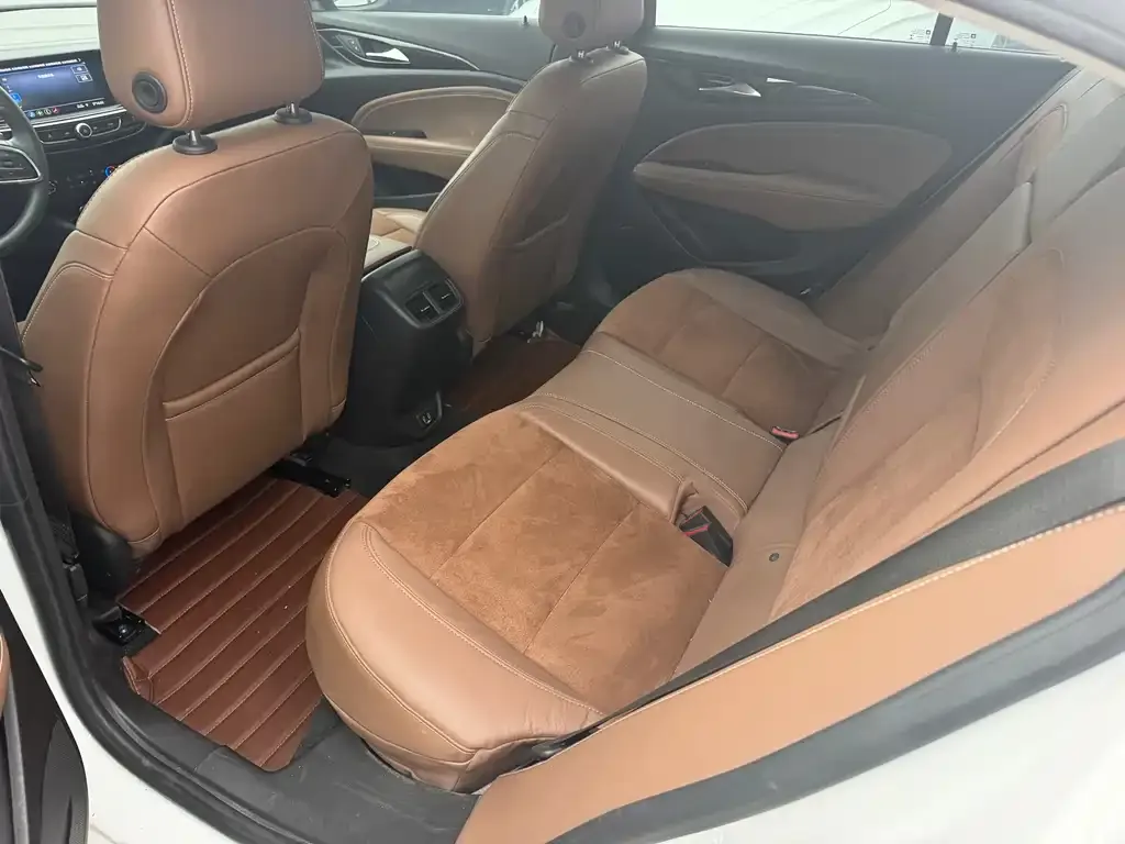 Buick Regal — фото 8
