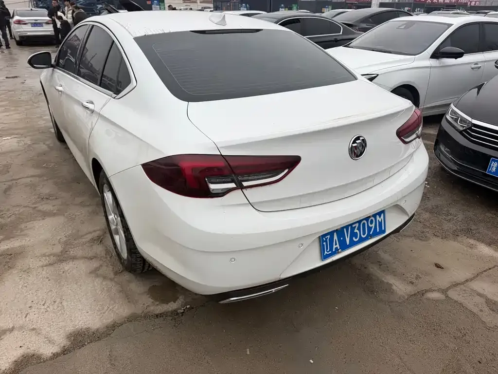 Buick Regal — фото 2