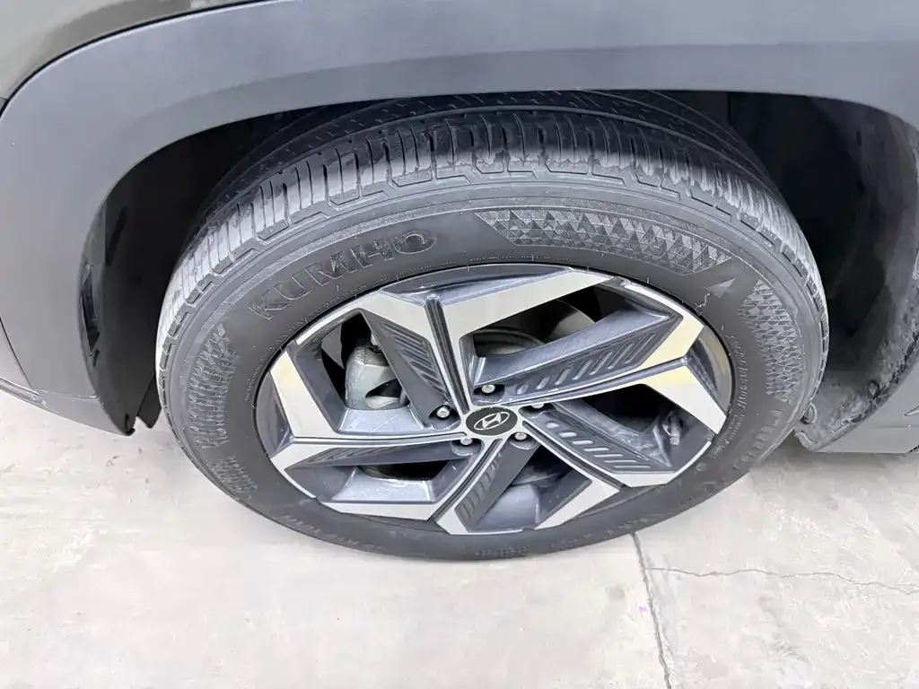 Hyundai Tucson — фото 3