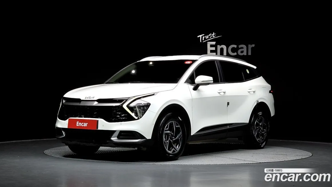Kia Sportage — фото 1