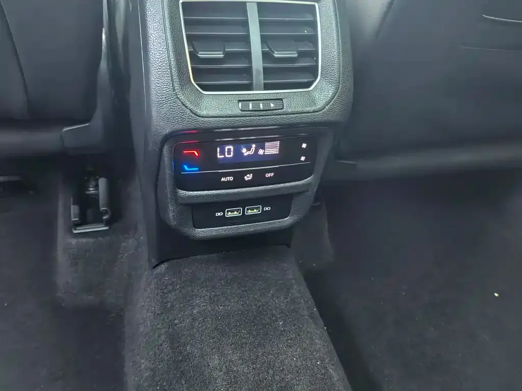 Volkswagen Tayron 2022 из CN, фото 2