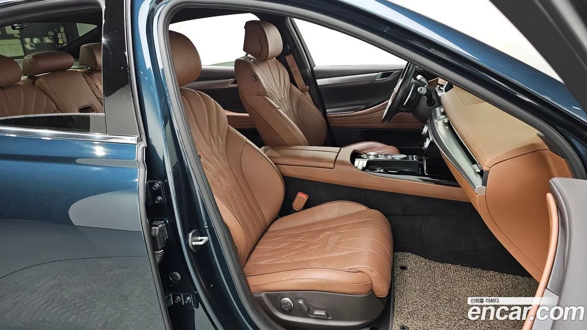 Genesis G80 — фото 10
