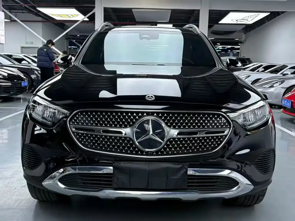 Mercedes-Benz GLC 2024 из CN, фото 2
