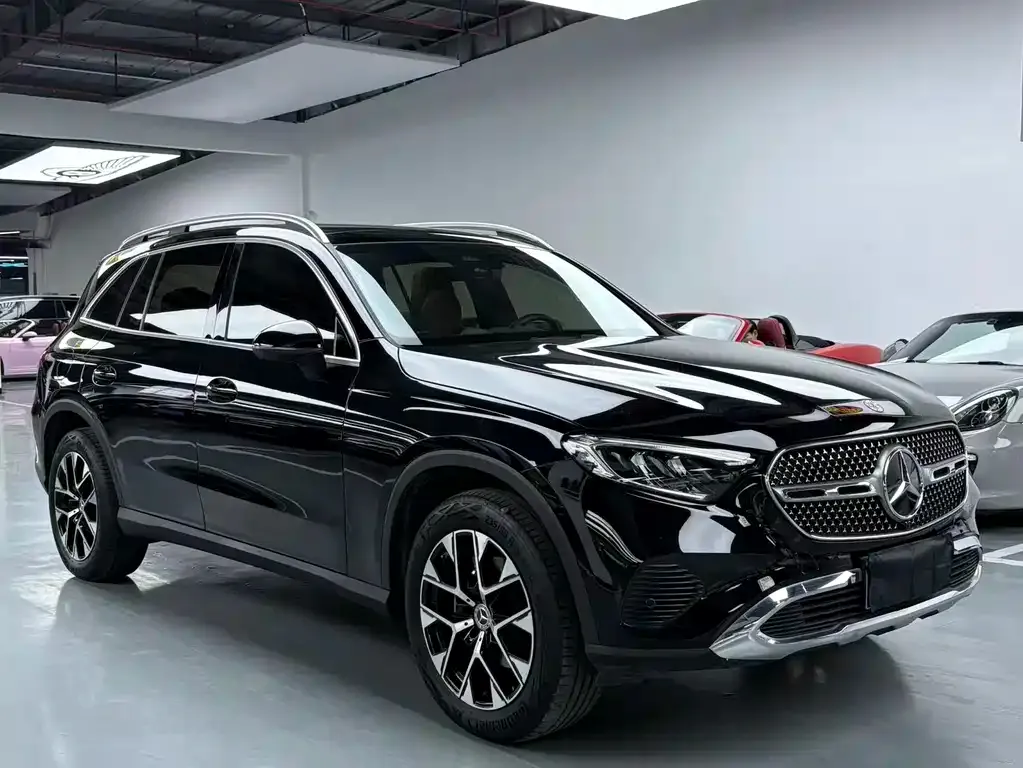 Mercedes-Benz GLC 2024 из CN, фото 3