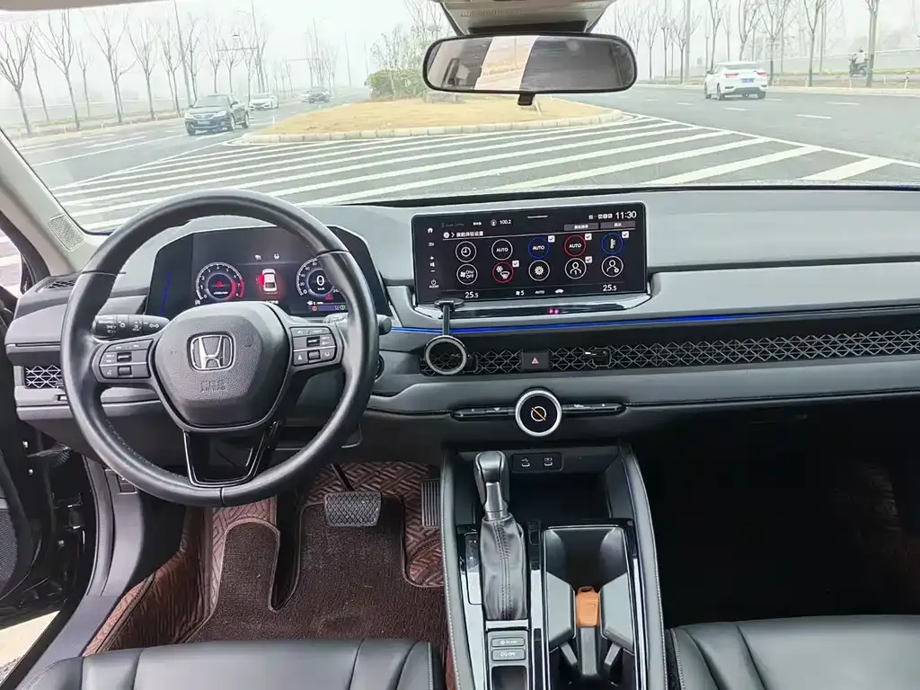 Honda Accord 2023 из CN, фото 2