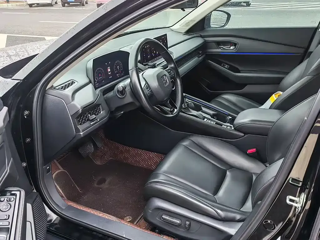 Honda Accord 2023 из CN, фото 4