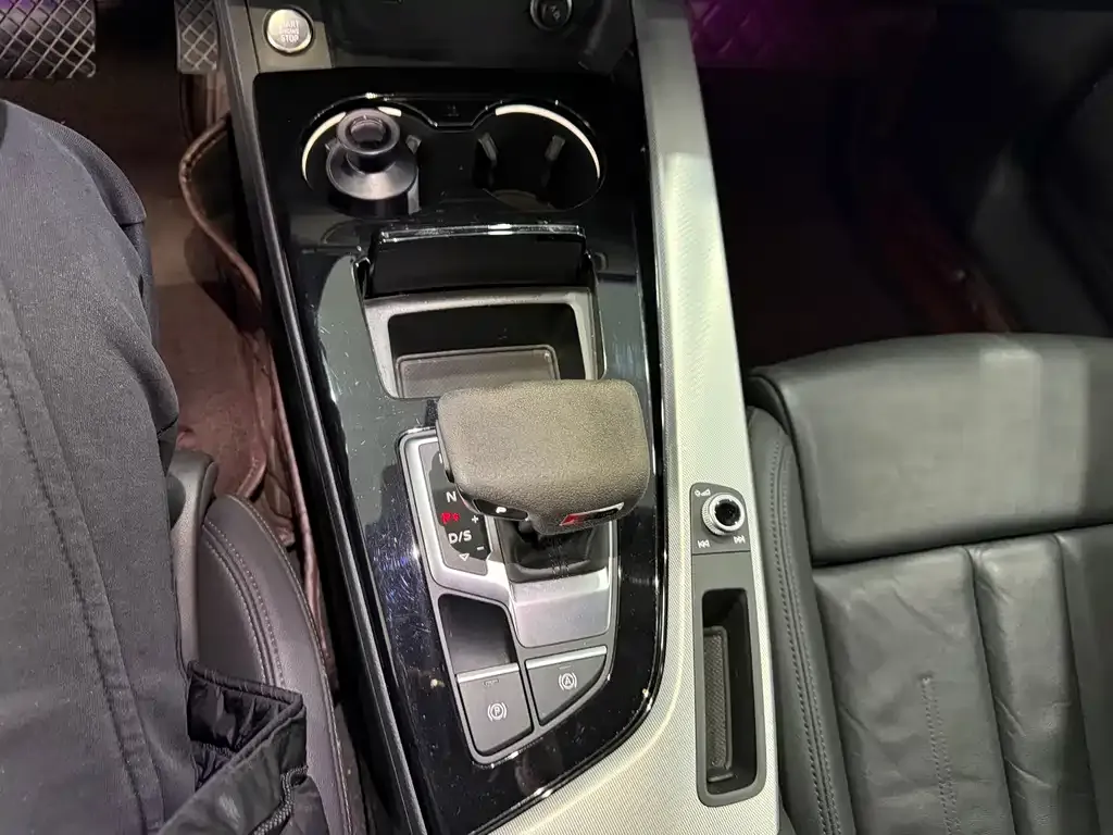 Audi A5 (Import) — фото 2