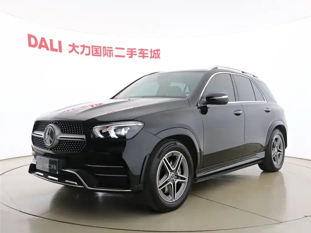 Mercedes-Benz GLE — фото 1