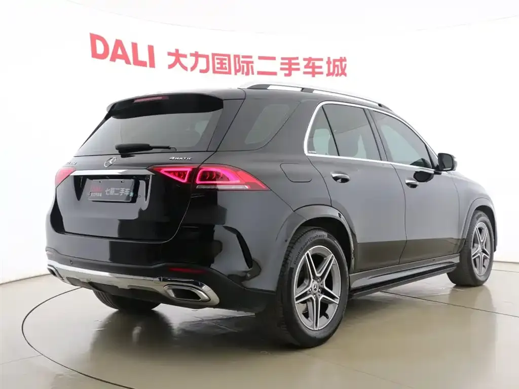 Mercedes-Benz GLE — фото 8