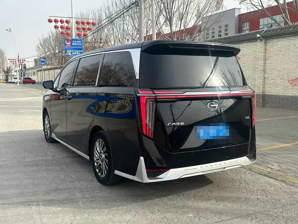 GAC Motor Trumpchi M8 — фото 6