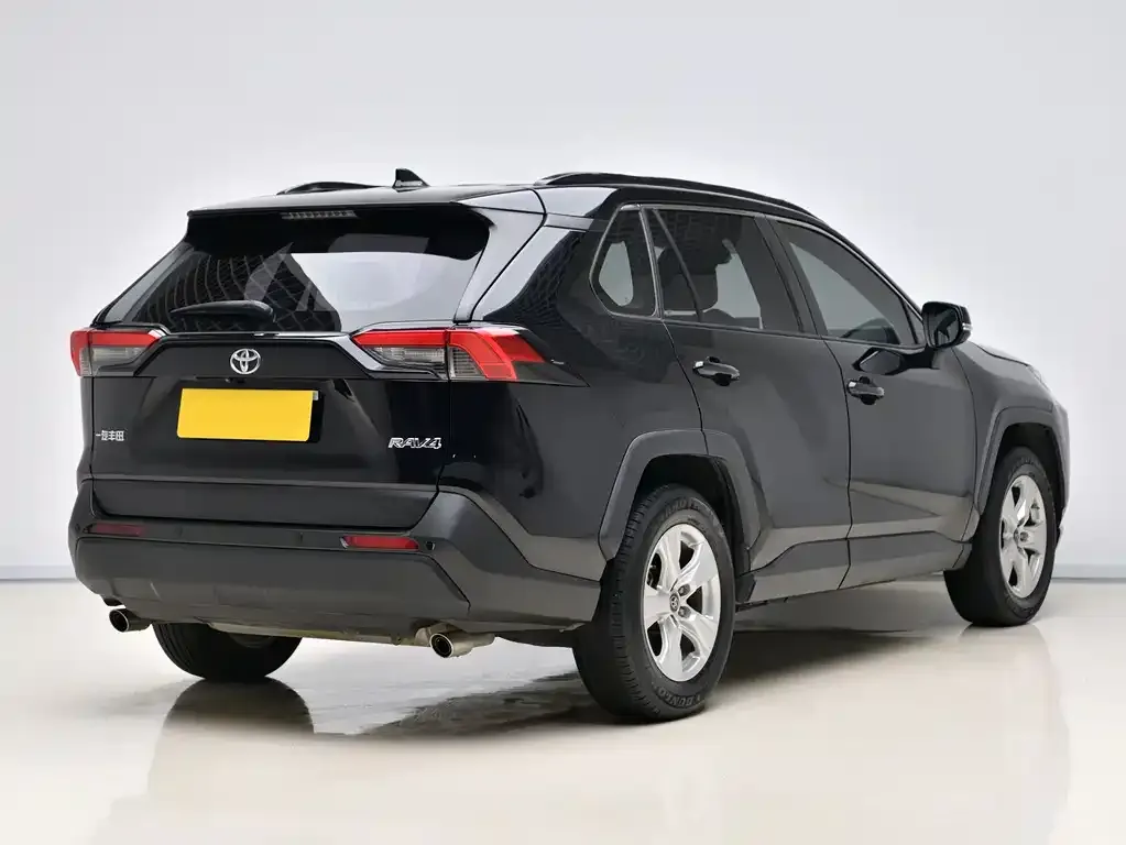 Toyota RAV4 2021 из CN, фото 5