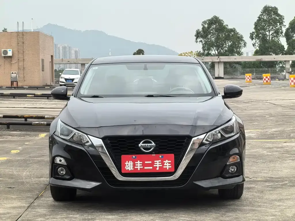 Nissan Teana 2022 из CN, фото 4