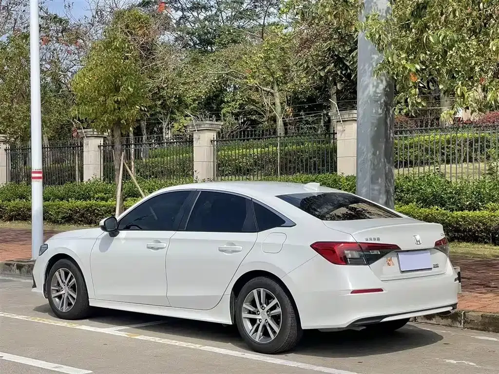 Honda Civic 2024 из CN, фото 5
