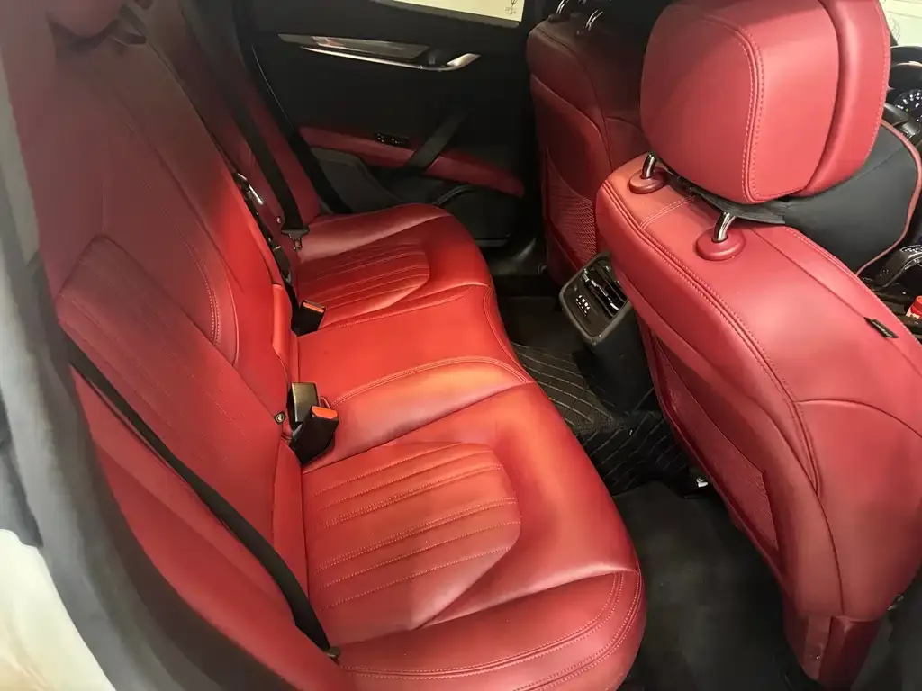 Maserati Ghibli 2022 из CN, фото 3