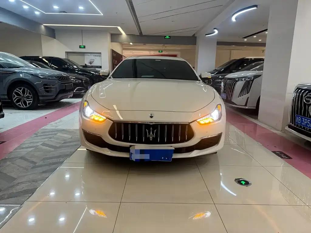 Maserati Ghibli 2022 из CN, фото 2