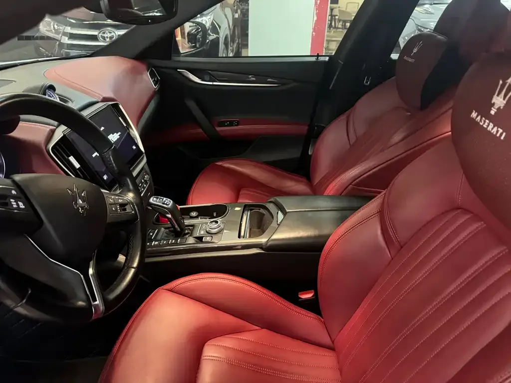 Maserati Ghibli 2022 из CN, фото 6